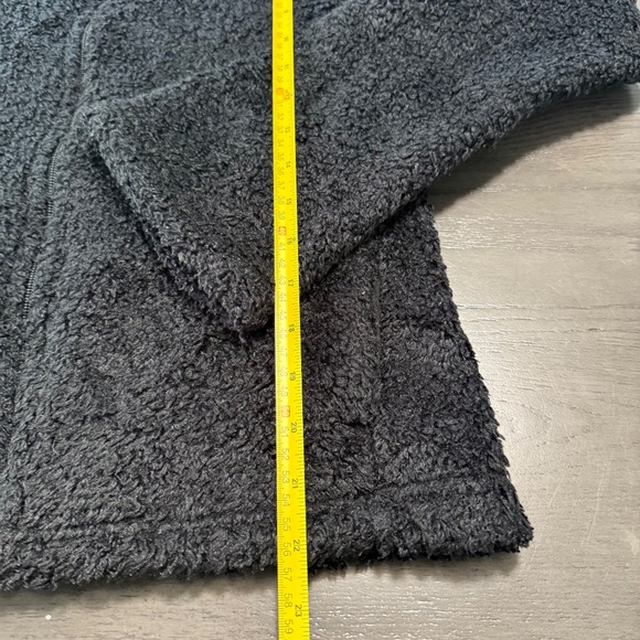 Patagonia Jacket Women’s Small Black Synchilla Fleece Curly Q‎ Shawl Collar - Picture 8 of 9